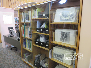 Photograph, Liz Pidgeon, Anzac Display at Eltham Library, 19 April 2016, 19 April 2016