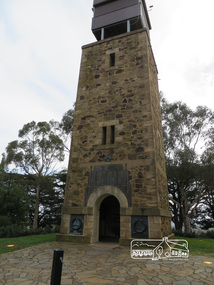 Photograph, Shire of Nillumbik World War One Memorials tour, 10 August 2016, 10 August 2016