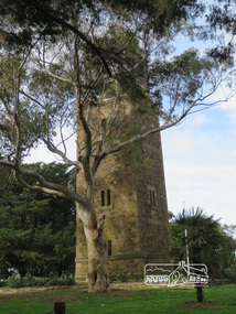 Photograph, Shire of Eltham War Memorial, 10 August 2016