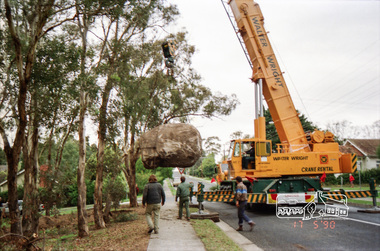 Photograph, Installation of commemorative rock for Walter Withers at corner of Bible and Arthur Streets, Eltham, 17 May 1990, 1990