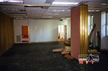 Photograph, Demolition of the former Shire of Eltham building, Main Road, Eltham, 2 Aug 1996, 1996