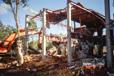 Photograph, Demolition of the former Shire of Eltham building, Main Road, Eltham, 2 Aug 1996, 1996