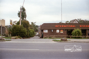 Photograph, Industrial development, Para Road, Briar Hill, c.1984, 1996