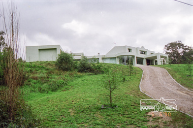 Photograph, Eltham built landscape, 5 Jun 1990, 5 June 1990