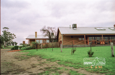 Photograph, Eltham built landscape, 5 Jun 1990, 5 June 1990