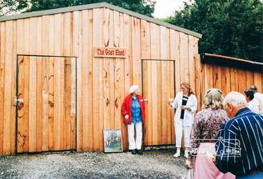 Photograph, Eltham Living and Learning Centre "Goat Shed" - unofficial opening by Claire Fitzpatrick, 3 December 1989, 03/12/1989