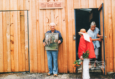 Photograph, Eltham Living and Learning Centre "Goat Shed" - unofficial opening by Claire Fitzpatrick, 3 December 1989, 03/12/1989