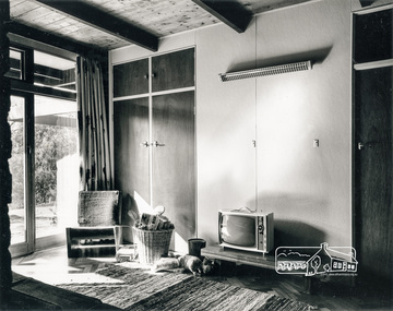 Photograph, Specialized Photographic Company Pty. Ltd, Ewinga, Sweeneys Lane, Eltham