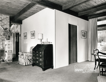 Photograph, Specialized Photographic Company Pty. Ltd, Ewinga, Sweeneys Lane, Eltham