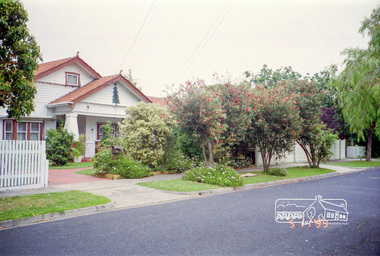 Photograph, Streetscape, inner Melbourne suburb