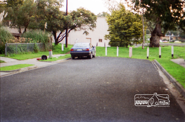 Photograph, Looking towards No. 2 Robert Street from Petrie Park, Montmorency