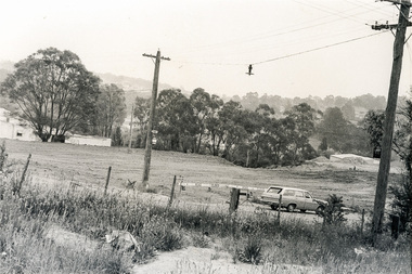 Photograph, Sherbourne Road, Para Road and Simms Road at Briar Hill/Montmorency prior to the upgrade of Sherbourne Road Railway bridge, c.1970