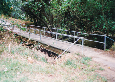 Photograph, Doug Orford, Diamond Creek Trail, Eltham