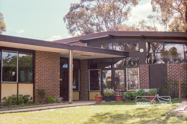 Photograph, Marjorie North, Uniting Church Hall and Kindergarten complex, Mountain View Road, Montmorency, 1986