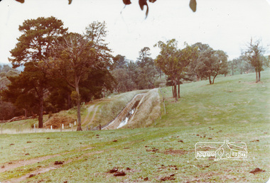 Photograph, Maroondah Aqueduct, Kangaroo Ground