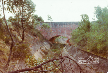 Photograph, Parsons Road Bridge over Maroondah Aqueduct near Margaret Street, Eltham, c.Jun 1981, 1981