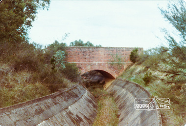 Photograph, Parsons Road Bridge over Maroondah Aqueduct near Margaret Street, Eltham, c.Jun 1981, 1981