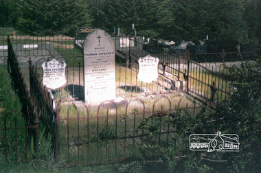 Photograph, Thomas Sweeney and family grave, Eltham Cemetery