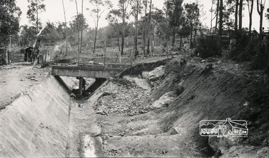 Photograph, Maroondah Aqueduct, 1927