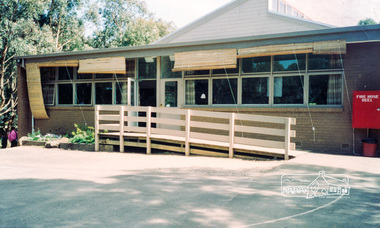 photograph, Eltham Christian School, Nyora Road, Eltham, 16 September 1993, 1993