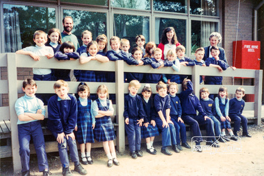photograph, Principal Trevor Nollis and Teacher Jean Bellis with visitor Mrs Edith Phillips and the children of Eltham Christian School, 16 Sep 1993, 1993