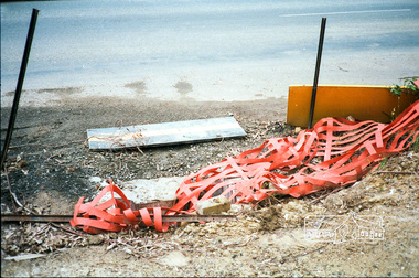 Photograph, Council road and drainage works, believed to be Reynolds Road near Thompson Crescent, c.Nov. 1991