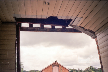 Photograph, The former Police residence at 728 Main Road under renovation work for future Shire of Eltham use, c.Nov. 1991