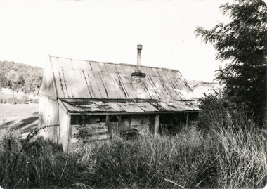 Photograph, Early settlers cottage, Ely Street, Eltham; May 1979, 1979