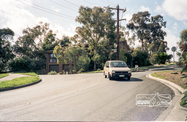 Photograph, Intersection of Grove Street, Beard Street and Wycliffe Crescent, Eltham