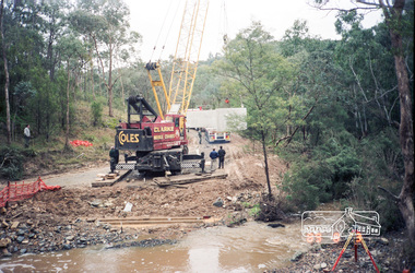 Photograph, Bridge construction over the Diamond Creek, Charlber Lane, St Andrews, 3 August 1989, 3 August 1989