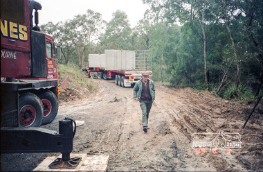 Photograph, Bridge construction over the Diamond Creek, Charlber Lane, St Andrews, 3 August 1989, 3 August 1989