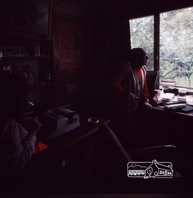 Photograph, Alan Marshall at his Eltham home with secretary, Pat Wiltshire, c.1970