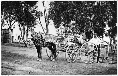 Photograph, Mrs. Mosley, Ingrams Road, Research, c.1910