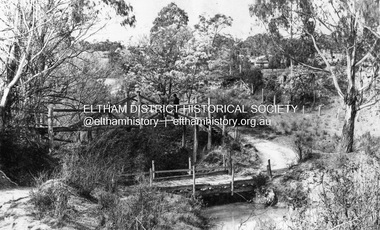 Negative - Photograph, Diamond Creek, Eltham. Old Diamond Street Bridge, c.1919