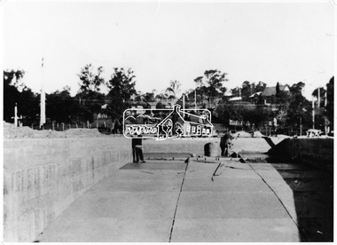 Photograph, Eltham - Work in progress on the Eltham Swimming Pool, c.Sep 1936