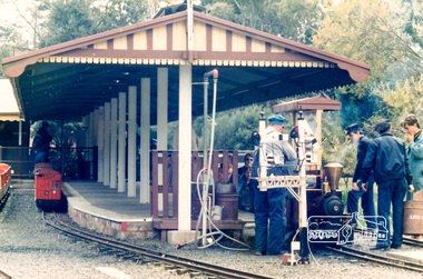 Photograph, Diamond Valley Railway, Eltham Lower Park, 1985