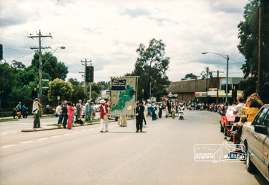 Photograph, Eltham Community Festival Parade, 8 November 1986, 08/11/1986
