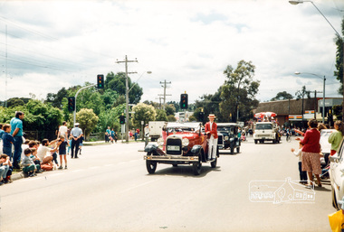 Photograph, Eltham Community Festival Parade, 8 November 1986, 08/11/1986