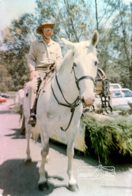 Photograph, Jock Read, Eltham Festival Community Parade, 7 November 1987, 07/11/1987