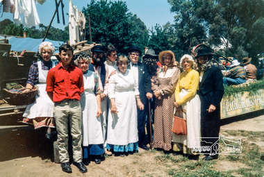 Photograph, End of the Parade, Eltham Festival Community Parade, 7 November 1987, 07/11/1987