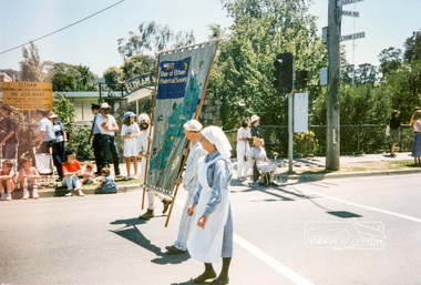 Photograph, Eltham Community Festival Parade, 12 November 1988, 12/11/1988