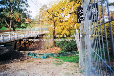 Photograph, Reconstruction of Brougham Street Bridge, Eltham, March-August 2009, 2009