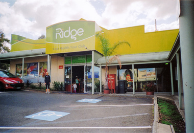 Photograph, Eltham Ridge complex, 256 Bolton Street, Eltham, September 2009, 2009