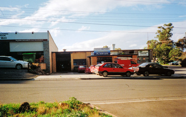 Photograph, 17a and 17b Brougham Street, Eltham, July 2009, 2009