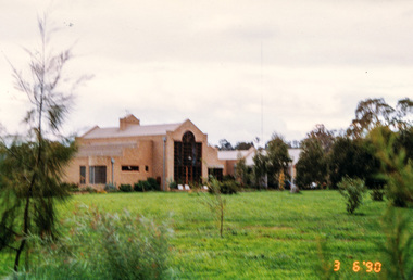 Photograph, 53 Cleveland Avenue, Lower Plenty, 6 March 1990, 06/03/1990