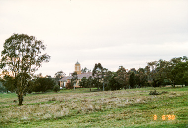 Photograph, Odyssey House Victoria, 28 Bonds Road, Lower Plenty, 6 March 1990