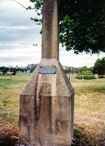 Photograph, Hume and Hovell Monument, Yarck (3.12.1824), Spring Excursion, Hume and Hovell's 1824 expedition (Part 2), 26 October 1997, 26/10/1997