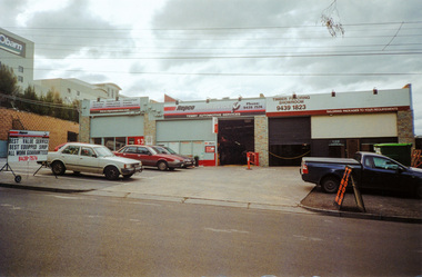 Photograph, 13 and 15 Brougham Street, Eltham, September 2009, 2009
