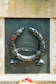Photograph, Bronze plaque for the Malaya (1948-1960) and Vietnam (1962-1973) conflictsWar Memorial Tower, Kangaroo Ground