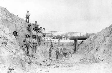 Negative - Photograph, Construction of Railway Line, Greensborough to Eltham, 1901